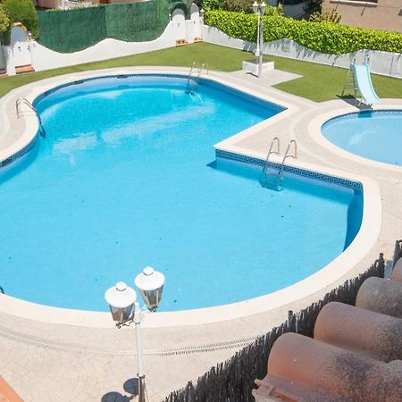 R142 Manila Resort Central Calafell Eksteriør bilde
