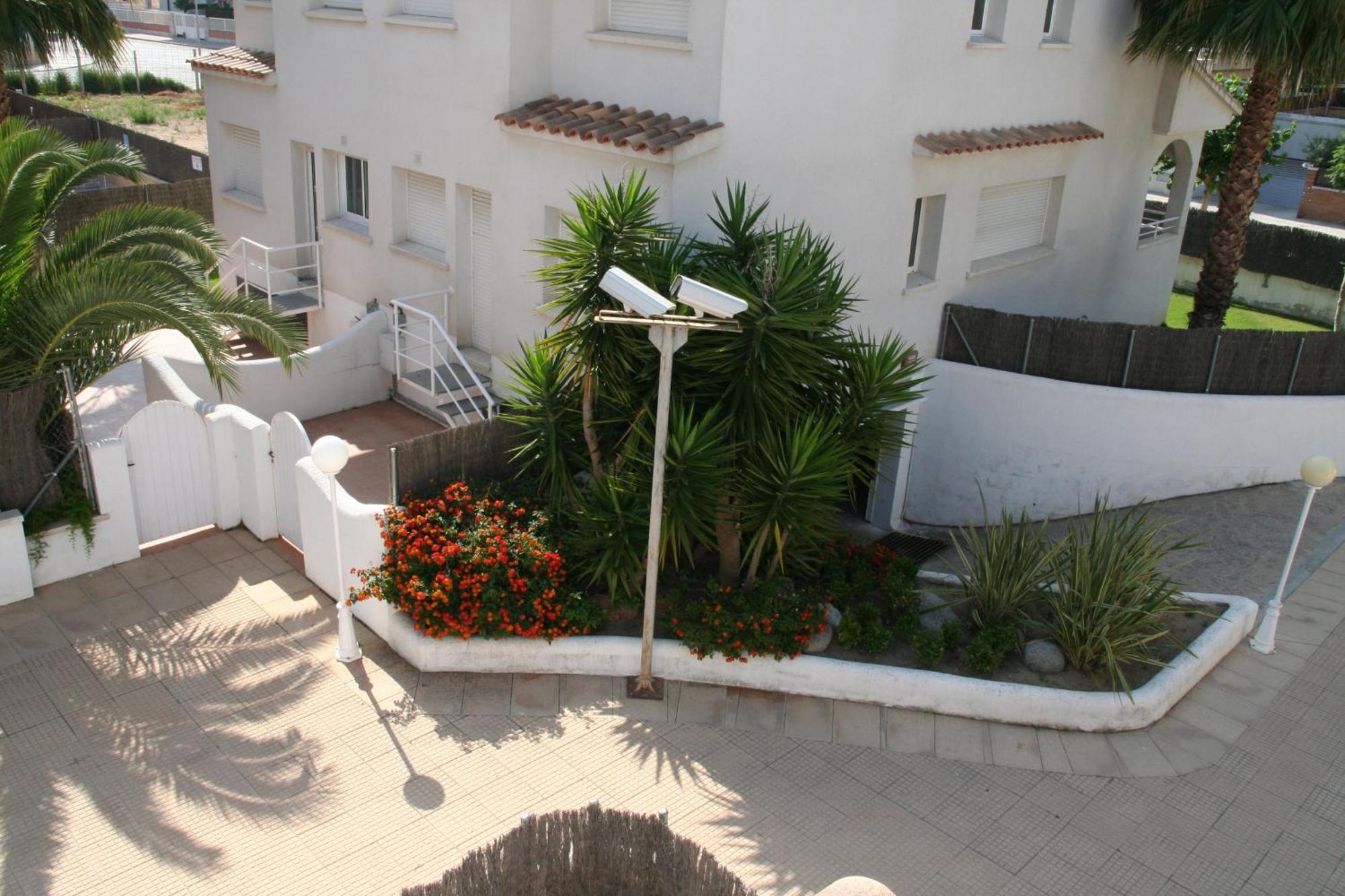 R142 Manila Resort Central Calafell Eksteriør bilde